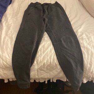 Men’s lululemon joggers